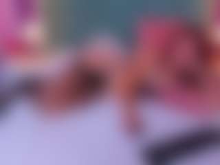 Live cam show with EroticAudrey - Latex on crypto-cams