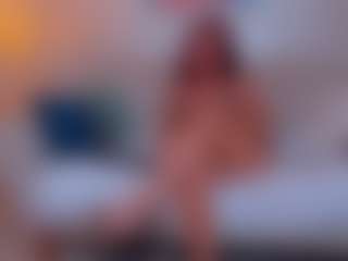 Live cam show with EroticAudrey - Shaved Pussy on Hubzter Live