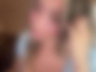 lindadlv's Live Sex Cam Show