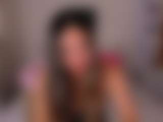 Live cam show with linda - Pornstar Public on Camsoda