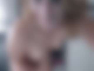Live cam show with tymikaa - Green Eyes on Mixed Magazine Live