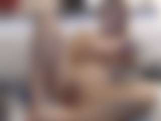 Live cam show with tymikaa - Blonde Hair on Uber Horny