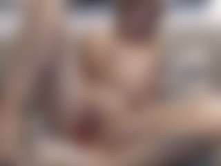 Live cam show with tymikaa - Average on fuck-show.com
