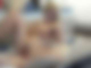 Live cam show with tymikaa - Fingers on Camsoda