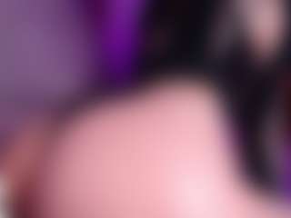 Elektra's Live Sex Cam Show