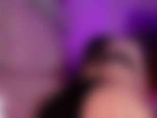 Live-Cam-Show mit Elektra - Fuck Machine auf Camsoda