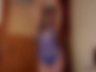 Live cam show with sunrisee - College on Camsoda