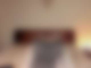 Live cam show with sunrisee - BBW College on hrnylive.com