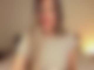 Show de cam en vivo con sunrisee - Thong en Camsoda