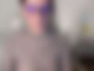 Live cam show with M A R T I N A - MILF on CSO-WL