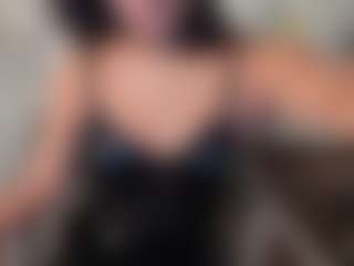 Live cam show with M A R T I N A - MILF on CamClone