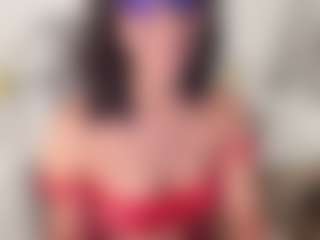 Live cam show with M A R T I N A - Mature on Soda Cam