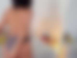 Live cam show with M A R T I N A - Erotic Dance on CamClone