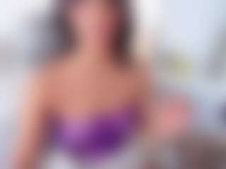 Live cam show with M A R T I N A - Facial on Mixed Magazine Live