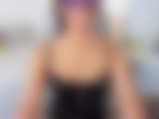 Live cam show with M A R T I N A - Handjob on Camsoda