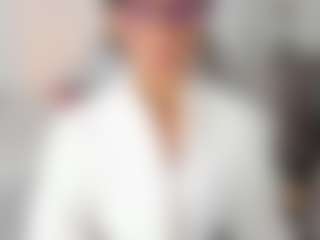 Pokaz na żywo z M A R T I N A - Granny MILF na Camsoda