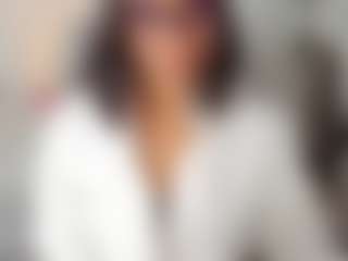 Live cam show with M A R T I N A - Striptease Latina on Camsoda | colombia
