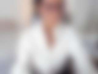 Live cam show with M A R T I N A - Colombia on madthumbs
