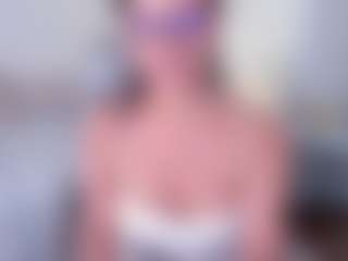 Live cam show with M A R T I N A - Anal MILF on Camsoda
