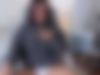 Live cam show with M A R T I N A - Striptease MILF on LiveSexCams6