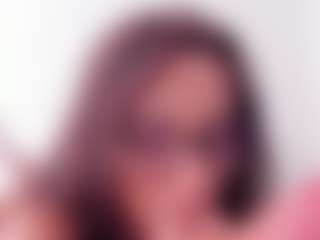 Live cam show with M A R T I N A - Toys MILF on livesuperchat.net