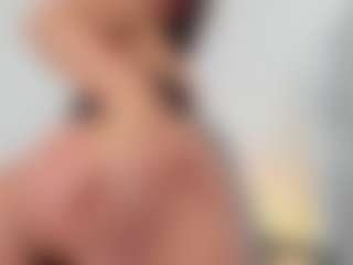Live cam show with M A R T I N A - Young Adult Teen (18+) on Fling VIP Chat