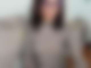 Live cam show with M A R T I N A - Little on Milfs Live