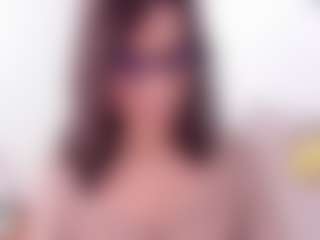 Show live cam dengan M A R T I N A - Sweet Submissive di Camsoda