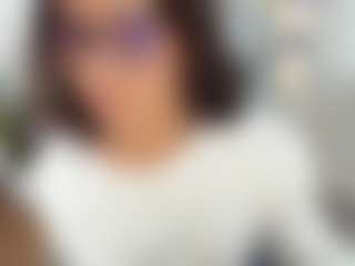 Live cam show with M A R T I N A - College Latina on WildCum | colombia