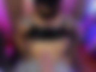 antonellasmithh's Live Sex Cam Show
