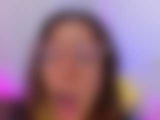 Live cam show with antonellasmithh - Upskirt on camwithhim.com