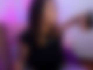 antonellasmithh's Live Sex Cam Show