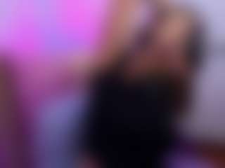 antonellasmithh's Live Sex Cam Show