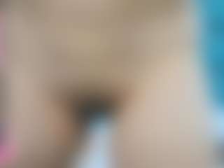 Live cam show with maarymoon - Tease on SquirtSoMuch
