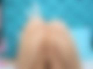 Live cam show with maarymoon - Petite on TeamSkeetLive