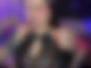 Live cam show with melina-doll - Middle Aged on AdultVida.com