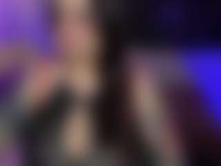 Live cam show with melina-doll - Middle Aged on Latina Girls