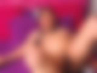 sarawiills's Live Sex Cam Show
