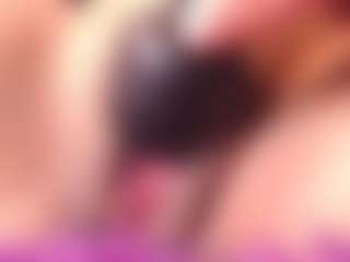 Live cam show with sarawiills - Living Room on Camsoda