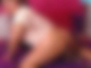 sarawiills's Live Sex Cam Show