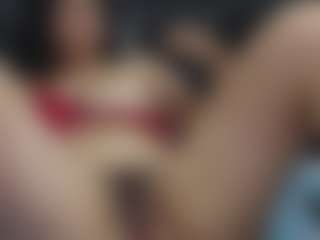 bella-paula MILF webcam performer live streaming