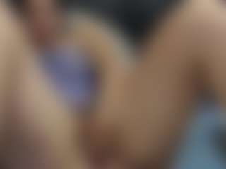 bella-paula MILF webcam performer live streaming