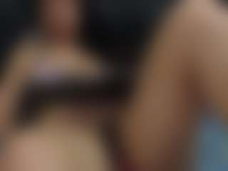 bella-paula's Live Sex Cam Show