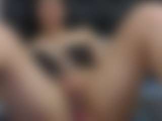 bella-paula's Live Sex Cam Show