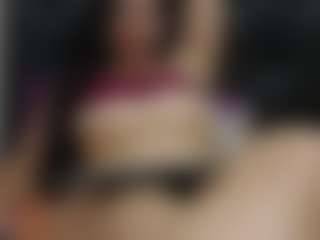 Live cam show with bella-paula - Gamer MILF on alttransgirls