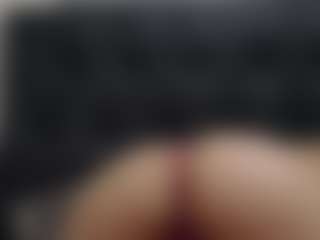 bella-paula's Live Sex Cam Show