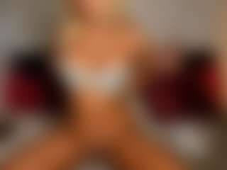 katarinapetrovax's Live Sex Cam Show