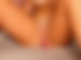 katarinapetrovax's Live Sex Cam Show