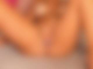 Live cam show with katarinapetrovax - Thin on AdultVida.com