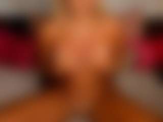 katarinapetrovax's Live Sex Cam Show